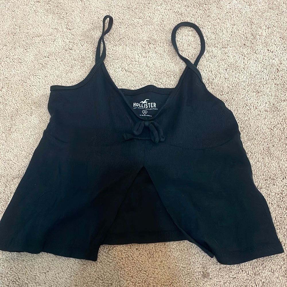 Black spaghetti strap Hollister shirt